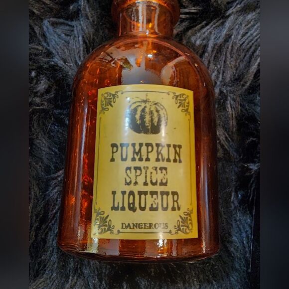 Set of 3 Halloween Potion Bottles - Picture 6 of 8